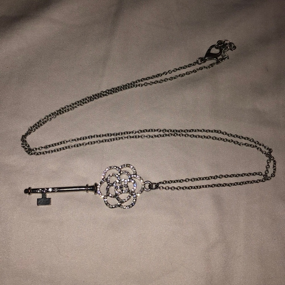Key necklace